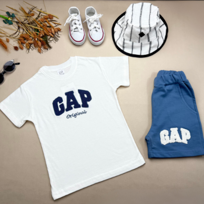 GAP BEYAZ BADİLİ PETROL MAVİSİ ŞORTLU TAKIMIMIZ